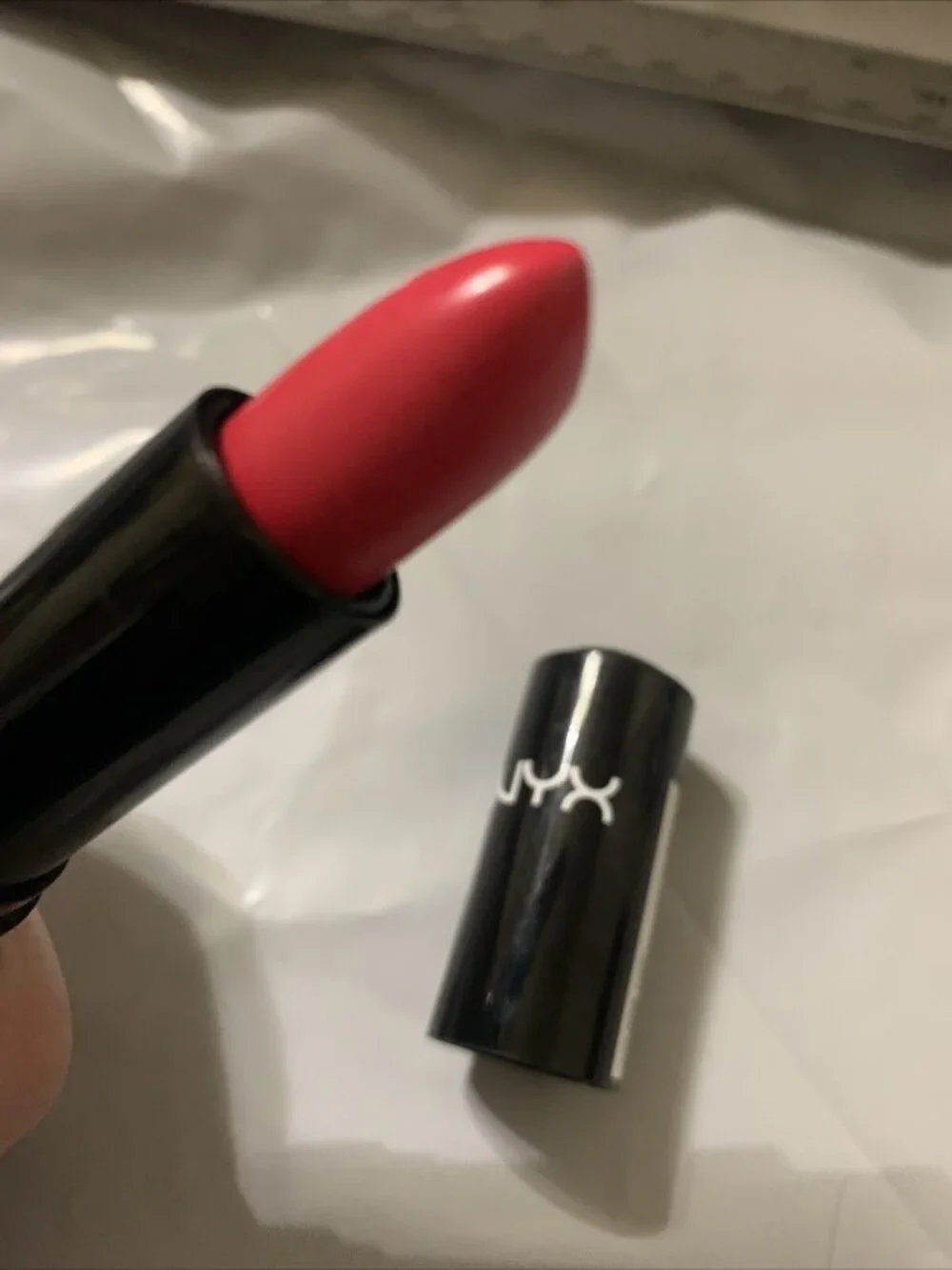 NYX LIP SMACKING FUN COLORS LSS599 Fire (red) new 0.14 OZ